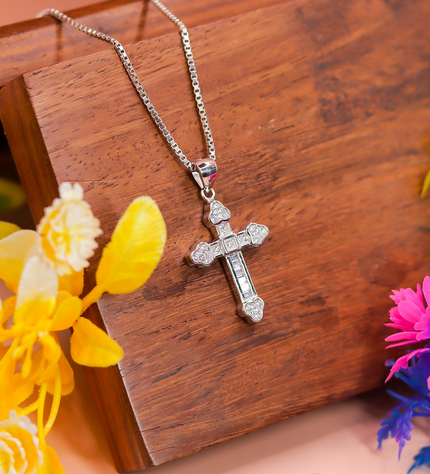 925 Sterling Silver Cross Pendant