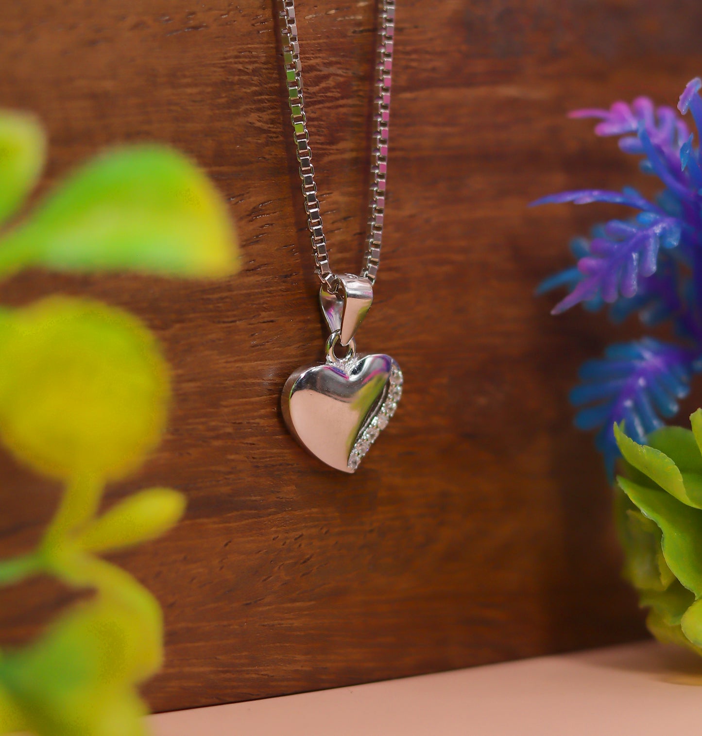 Elegant Heart Design 925 Silver Pendant