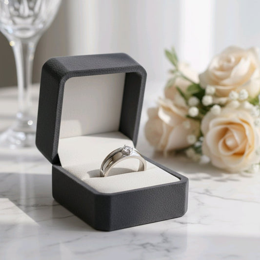 Men’s Silver Single Stone Ring – Minimal Classic Design