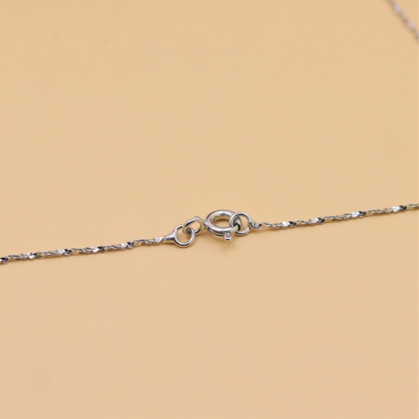 Elegant Twist Design 925 Silver Chain