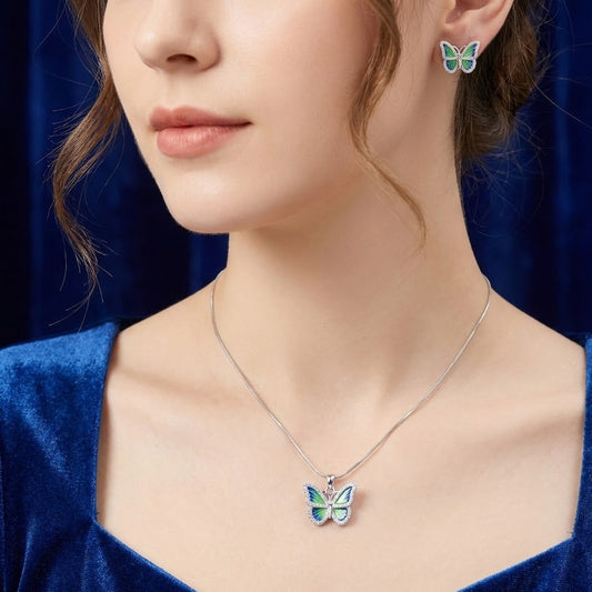 Emerald Wing Butterfly Silver Pendant Set