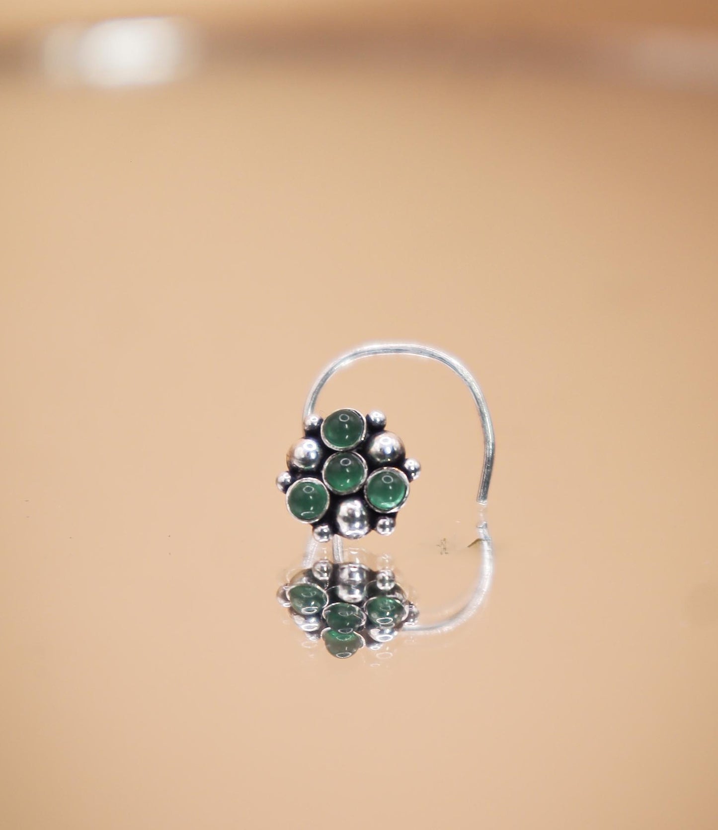 Emerald Bloom Silver Nose Pin