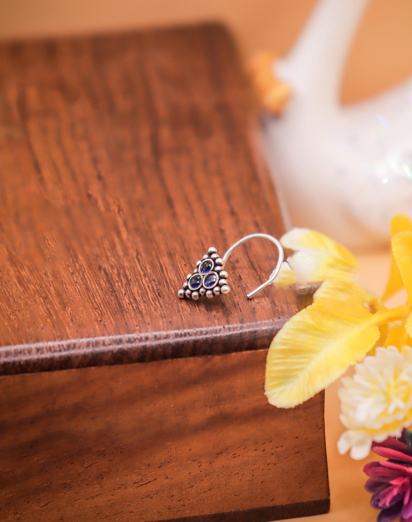 Tri Bead Cluster Silver Nose Pin