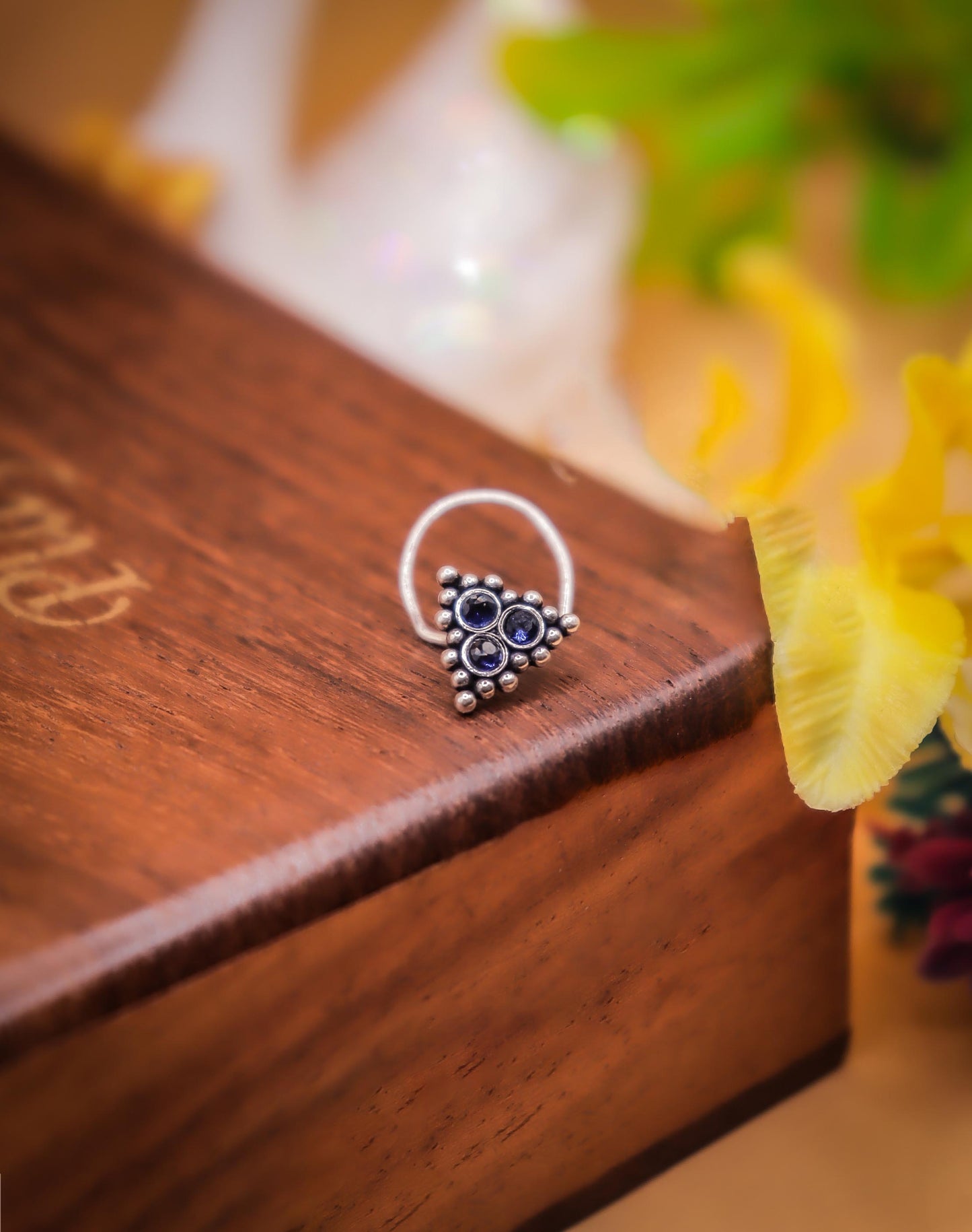 Tri Bead Cluster Silver Nose Pin