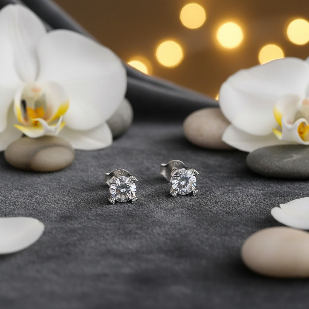 925 Sterling Silver Solitaire Stud Earrings