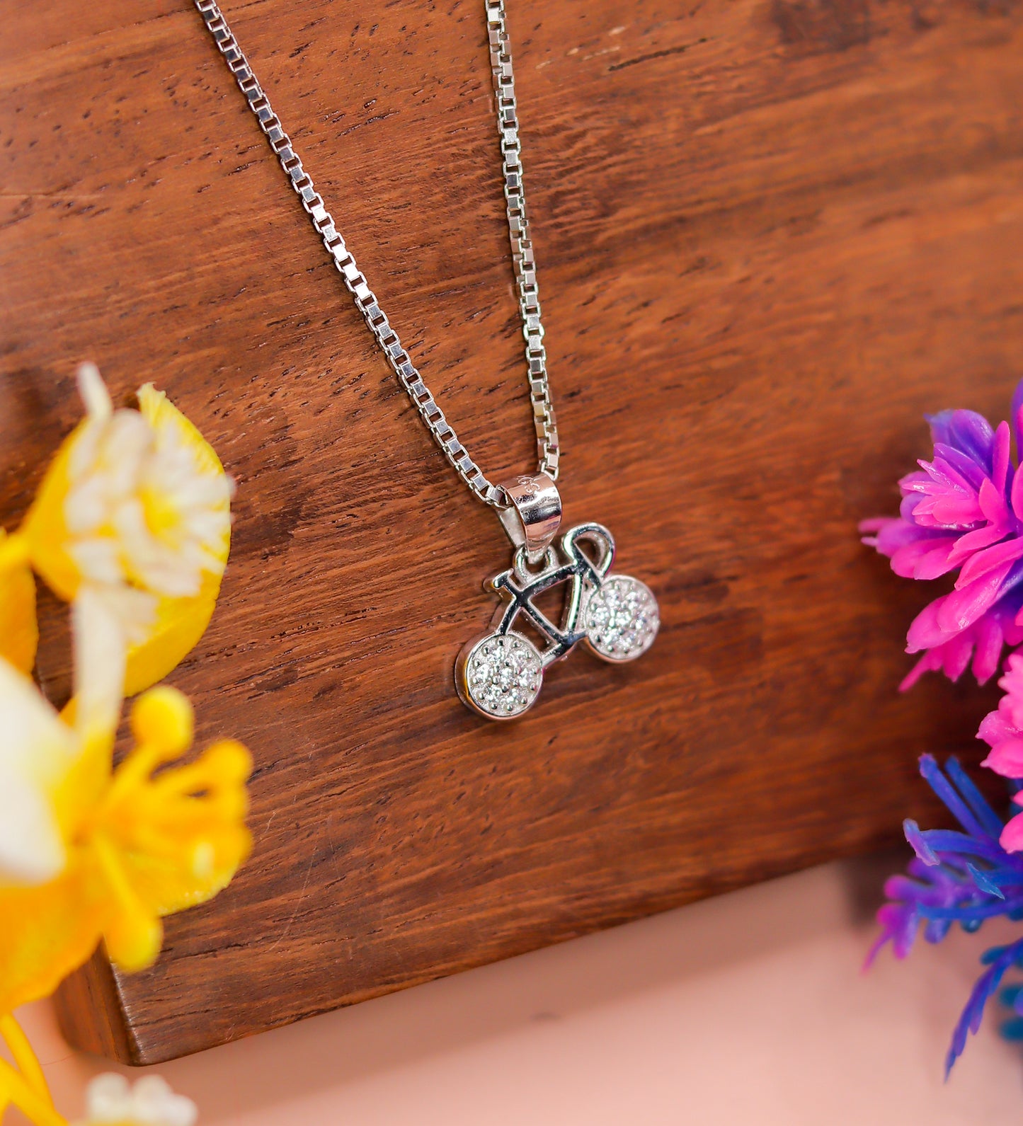 Stylish Bicycle Charm Pendant in 925 Sterling Silver