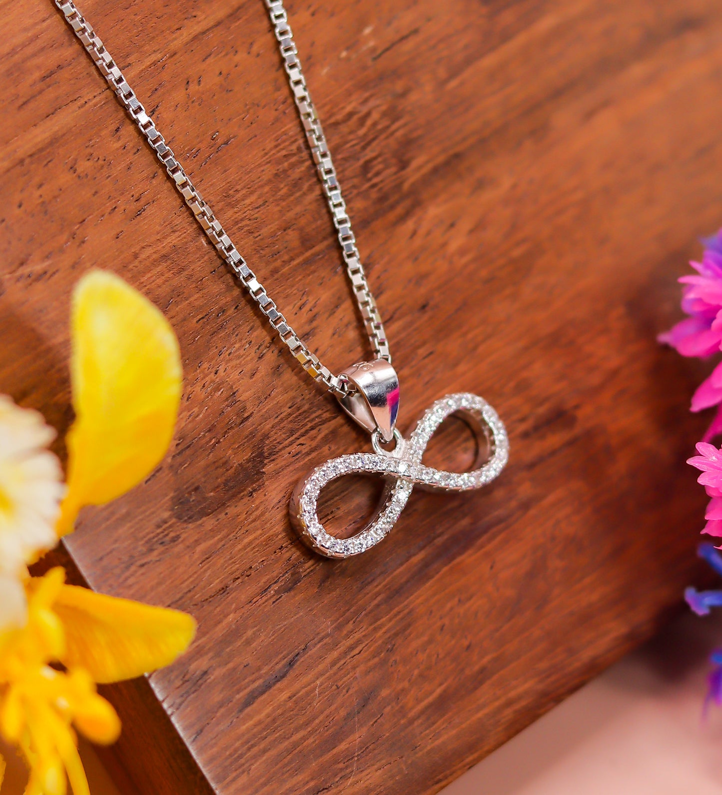 Eternal Loop Spark Silver Pendant