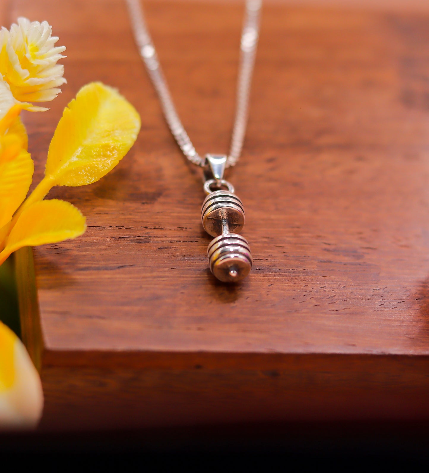 Men’s Dumbbell Pendant Chain in 925 Sterling Silver