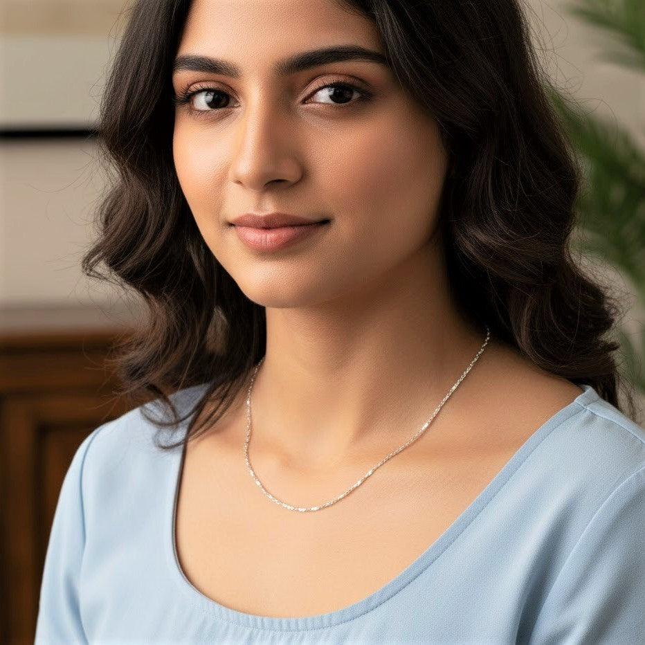 Elegant Twist Design 925 Silver Chain