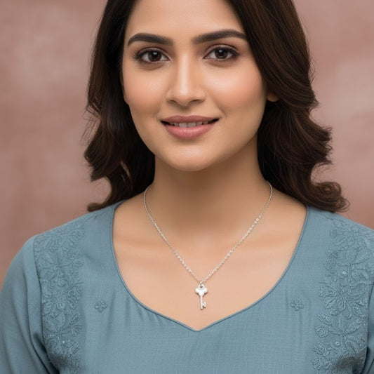 Luxury Key Design 925 Silver Pendant Chain