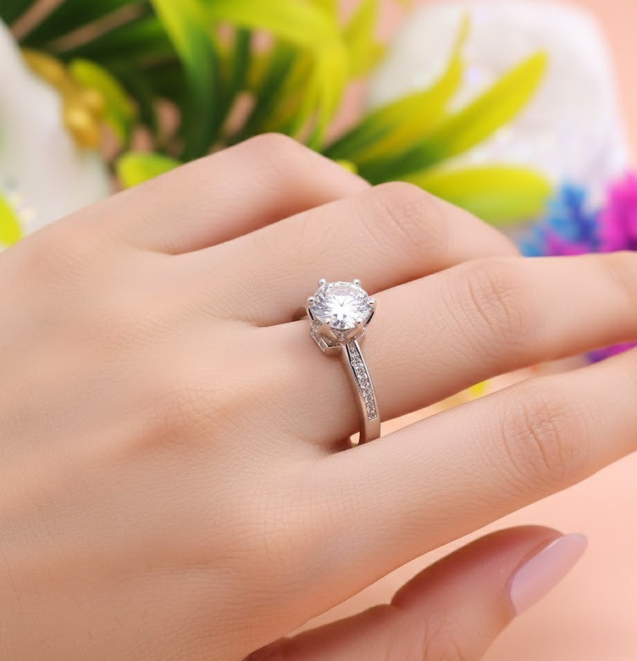 Aurora Grace – 925 Sterling Silver Solitaire Ring