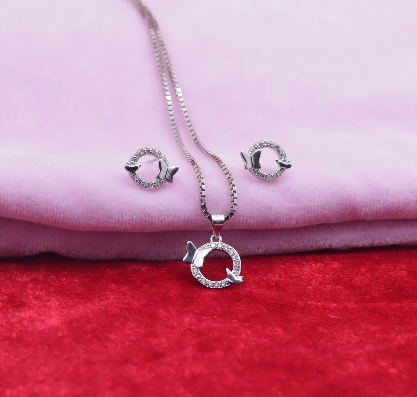 Elegant Silver Butterfly Circle Pendant Set