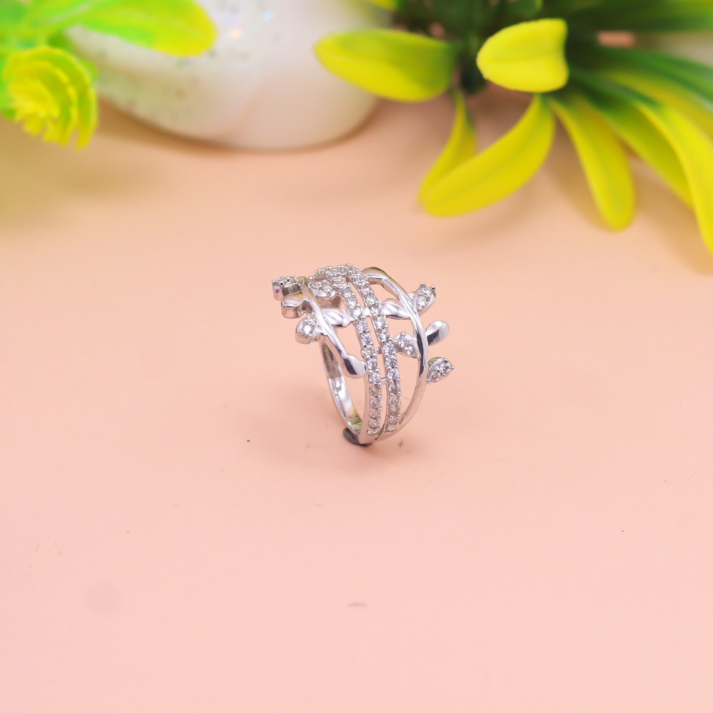Elegant Vine Band Silver Ring