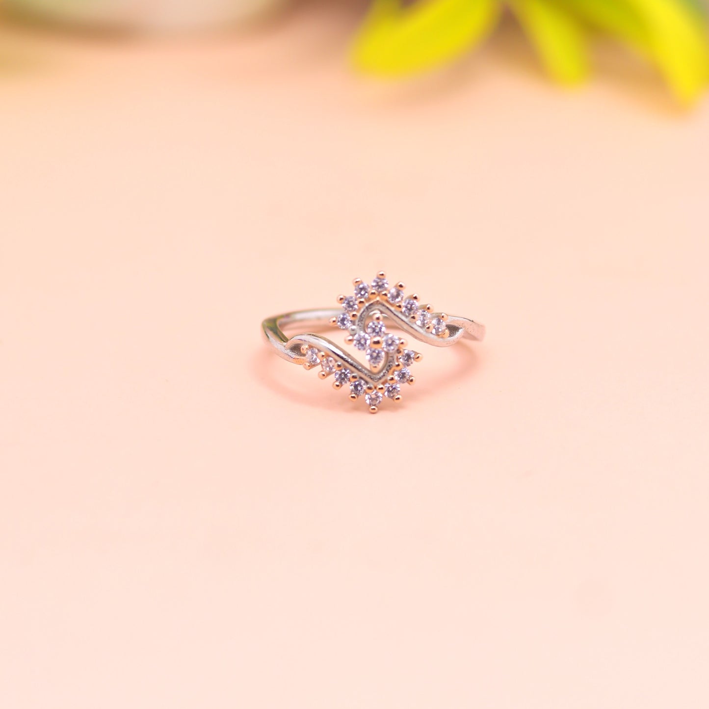 Graceful Swirl Sparkle Silver Ring