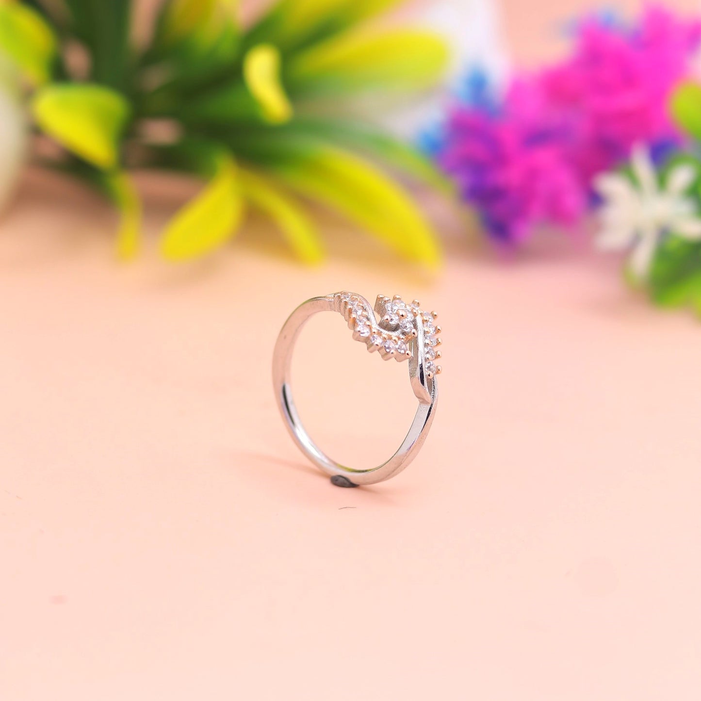 Graceful Swirl Sparkle Silver Ring