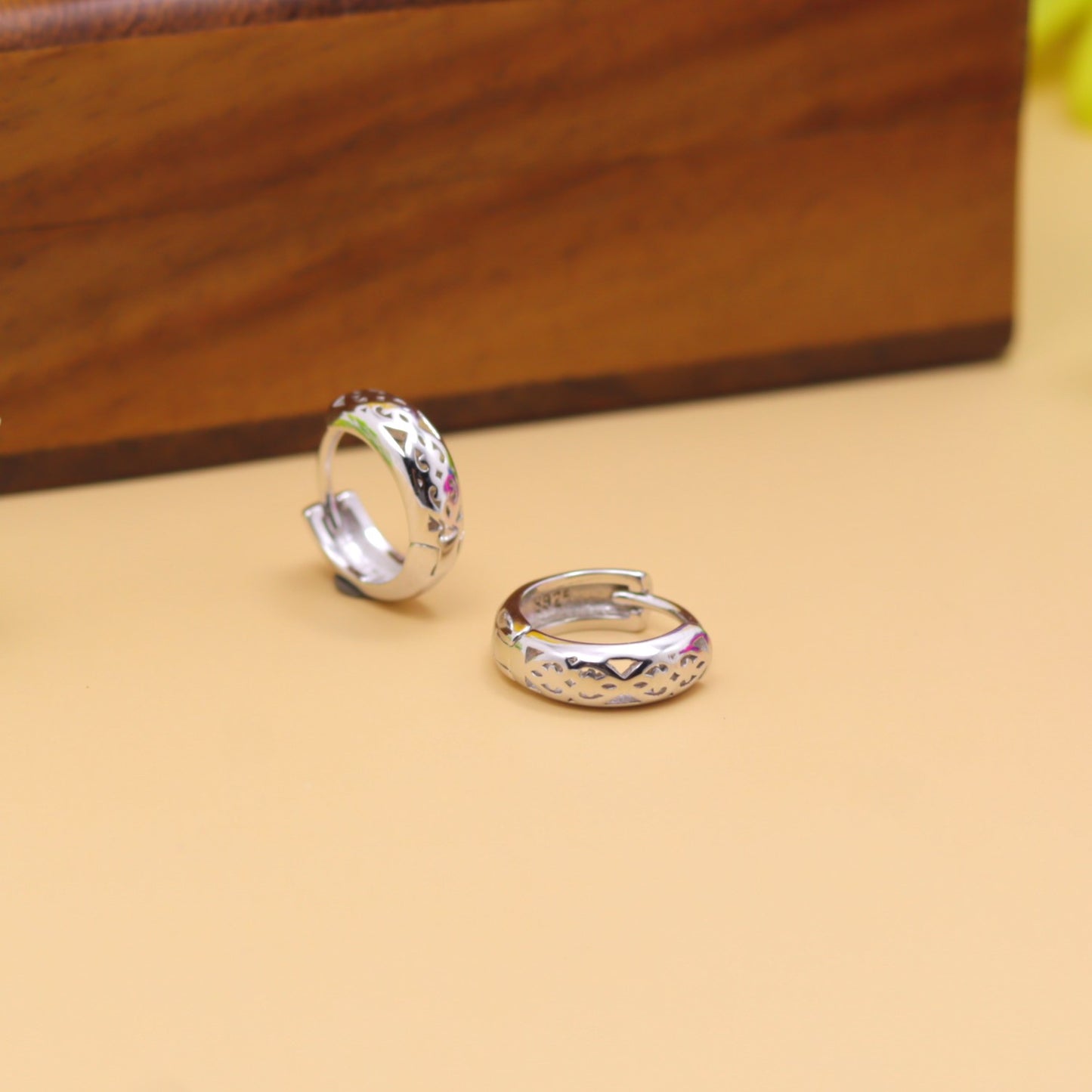 Men’s Textured Silver Hoop Earrings