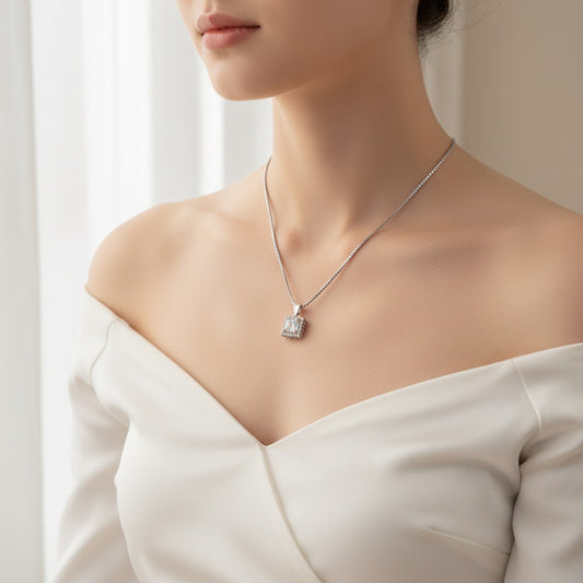 Elegant Square-Cut 925 Silver Pendant with Sparkling Stones