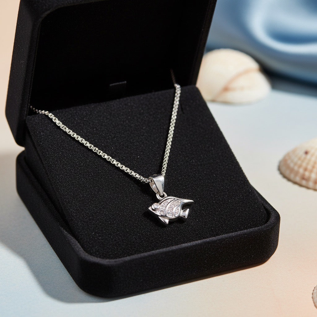 925 Sterling Silver Sparkling Fish Pendant